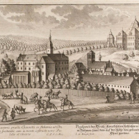Pocházela z chlumecké větve rodu Kinských (starý vodní hrad v Chlumci n/C a nad ním zámek Karlova Koruna, Friedrich Bernhard Werner, 1739)