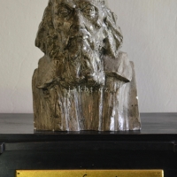 J. A. Komenský, busta Vincence Makovského, 1956, terakota, 28 cm