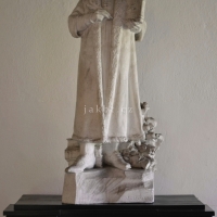 J. A. Komenský, autor J. Straka, sádra, 77 cm